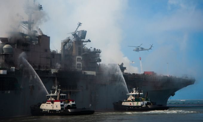 How the US filled the hole after the landing ship fire 4