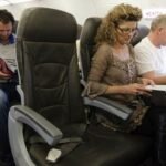 Read the traveler's personality by choosing a seat on the plane 4