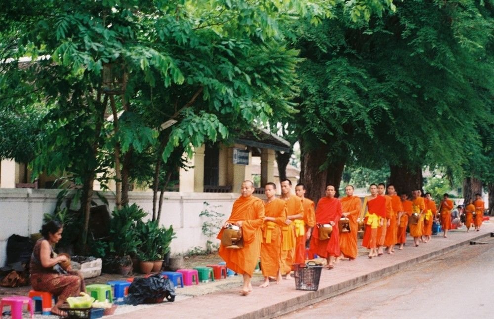 10 must-try experiences when coming to Luang Prabang 0